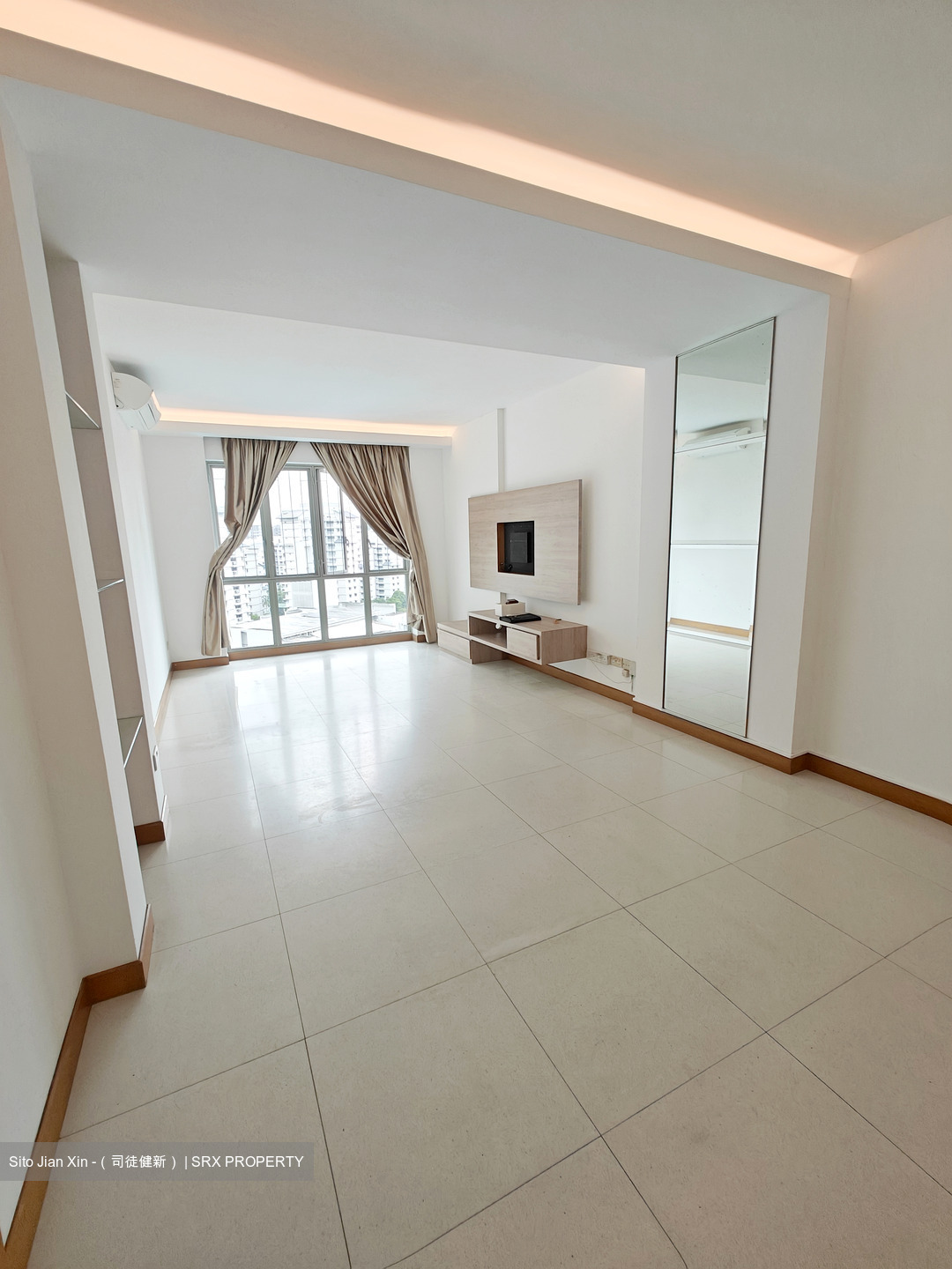 Whitewater (D18), Condominium #612690331